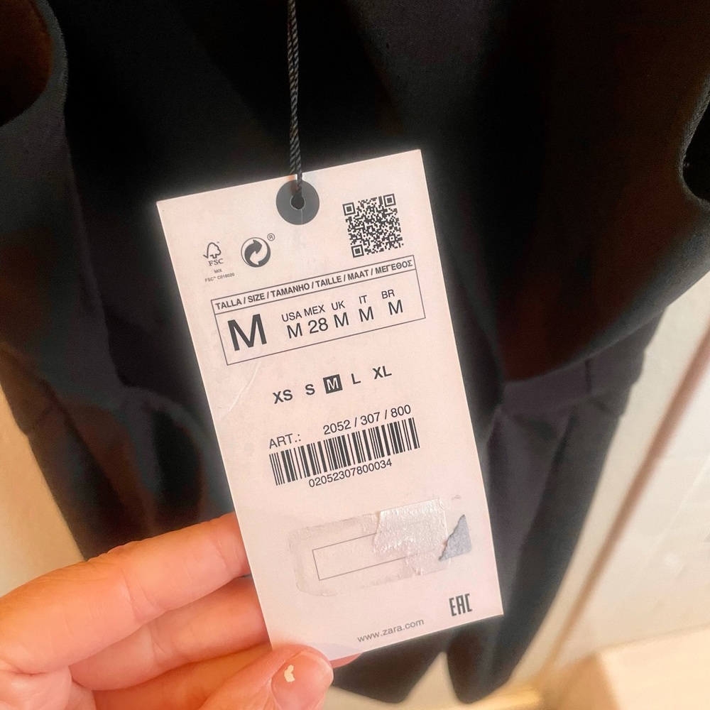 ❗️moving sale❗️NWT Zara strapped mini black dress 🖤 - Picture 8 of 9